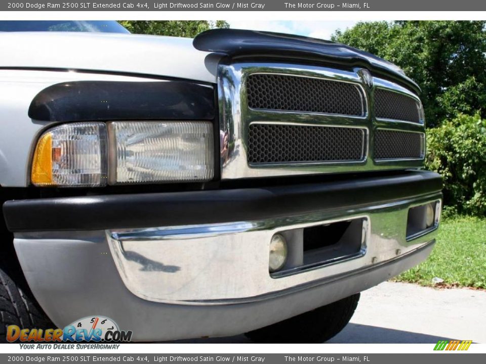 2000 Dodge Ram 2500 SLT Extended Cab 4x4 Light Driftwood Satin Glow / Mist Gray Photo #17