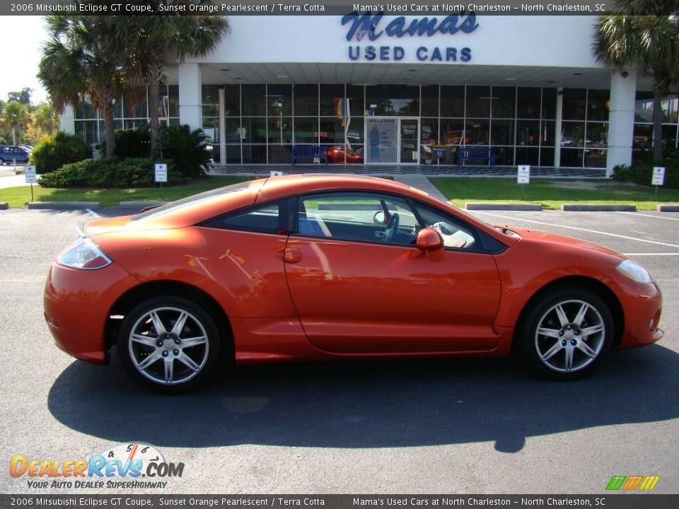 2006 Mitsubishi Eclipse GT Coupe Sunset Orange Pearlescent / Terra Cotta Photo #5