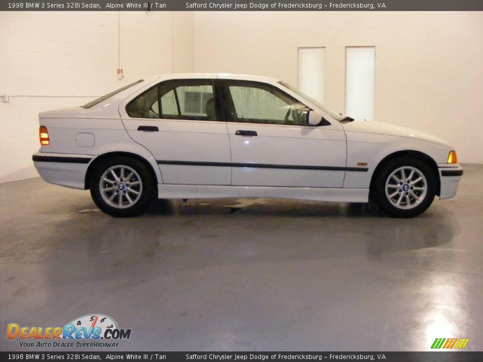 1998 BMW 3 Series 328i Sedan Alpine White III / Tan Photo #4