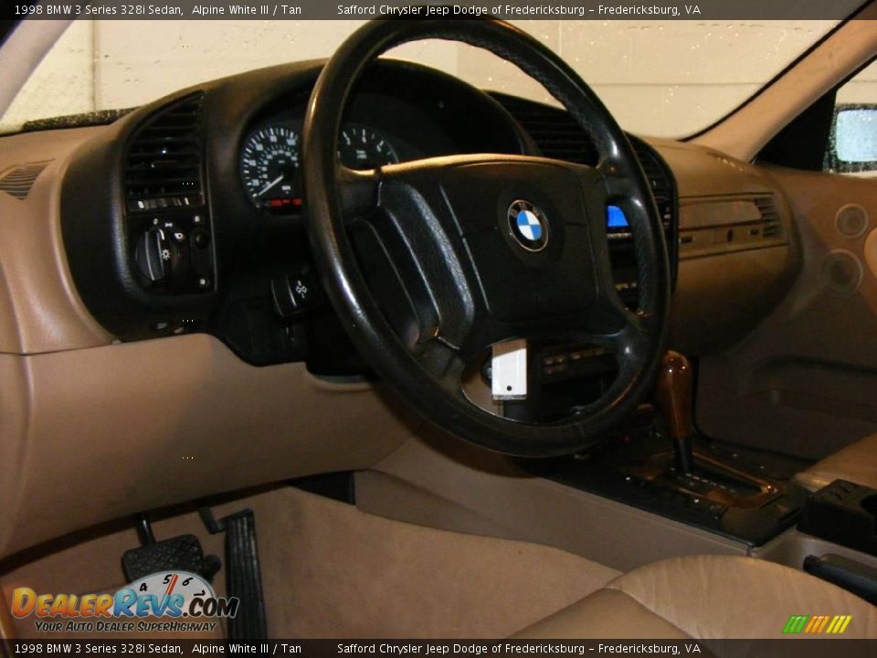 1998 BMW 3 Series 328i Sedan Alpine White III / Tan Photo #11