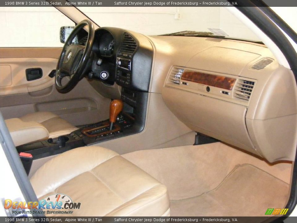 1998 BMW 3 Series 328i Sedan Alpine White III / Tan Photo #17