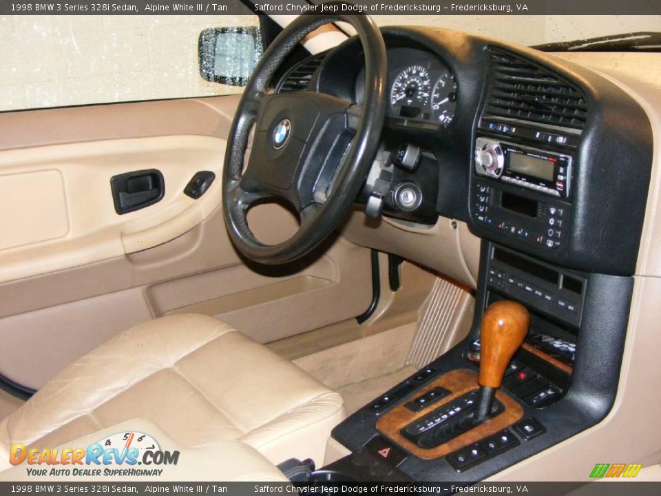 1998 BMW 3 Series 328i Sedan Alpine White III / Tan Photo #18