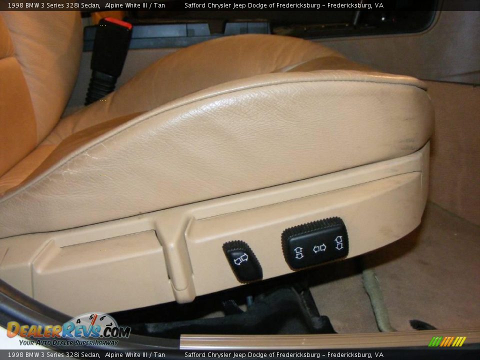 1998 BMW 3 Series 328i Sedan Alpine White III / Tan Photo #28
