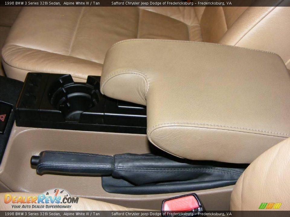 1998 BMW 3 Series 328i Sedan Alpine White III / Tan Photo #29