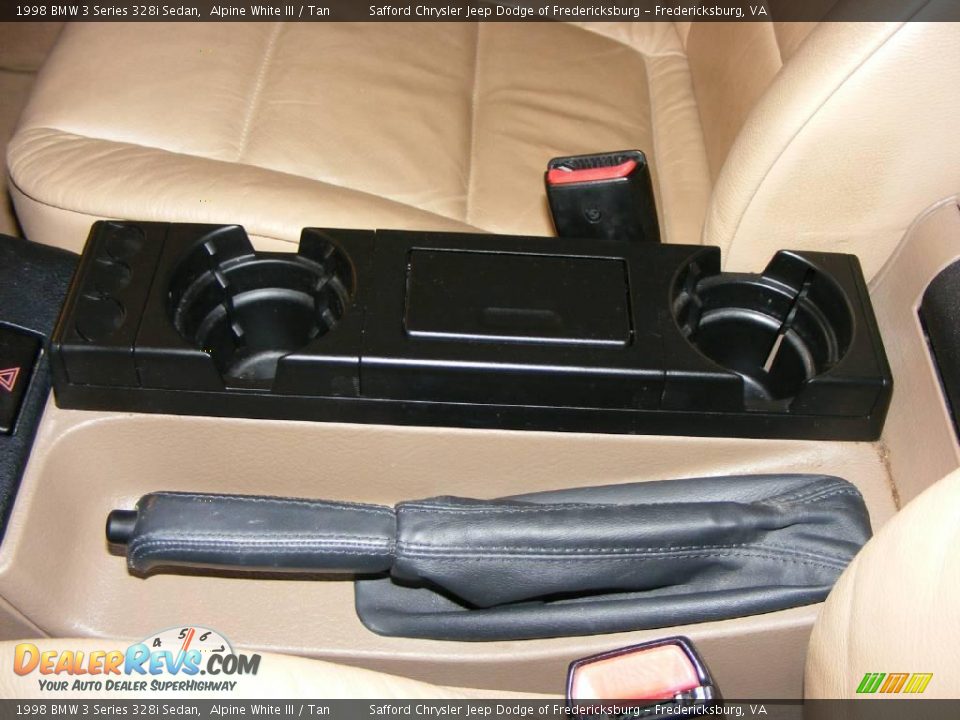 1998 BMW 3 Series 328i Sedan Alpine White III / Tan Photo #30