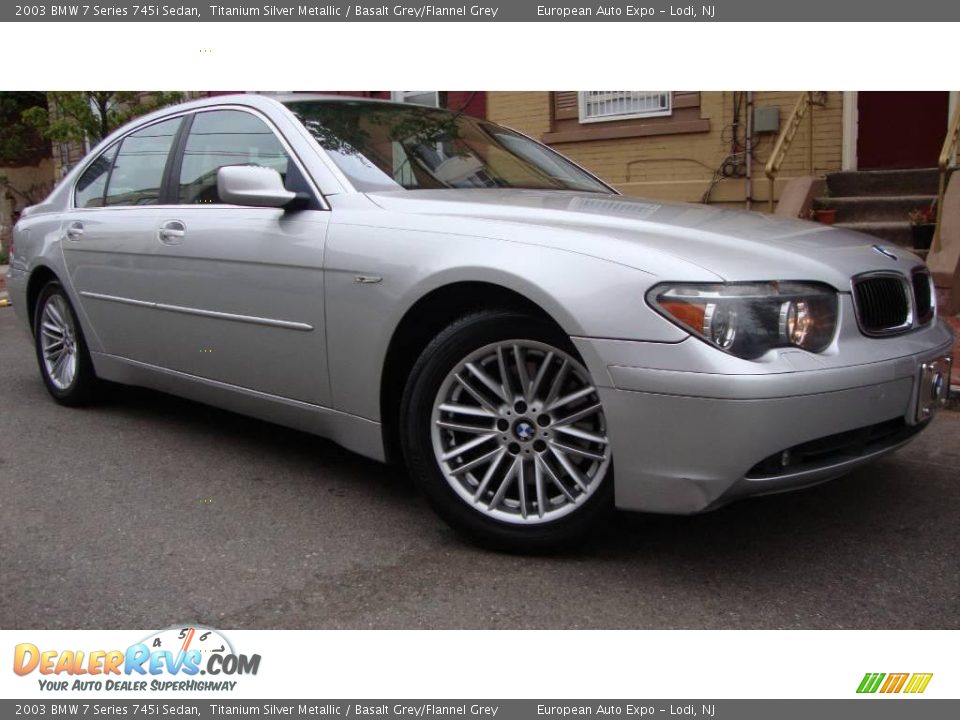 2003 BMW 7 Series 745i Sedan Titanium Silver Metallic / Basalt Grey/Flannel Grey Photo #2