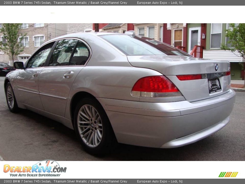 2003 BMW 7 Series 745i Sedan Titanium Silver Metallic / Basalt Grey/Flannel Grey Photo #3