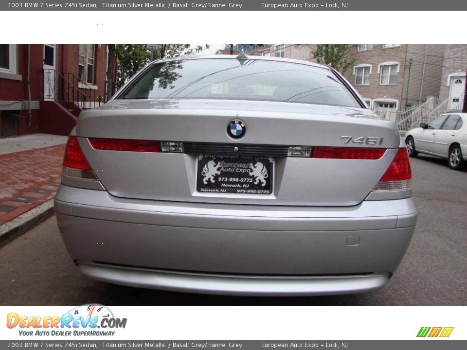 2003 BMW 7 Series 745i Sedan Titanium Silver Metallic / Basalt Grey/Flannel Grey Photo #6