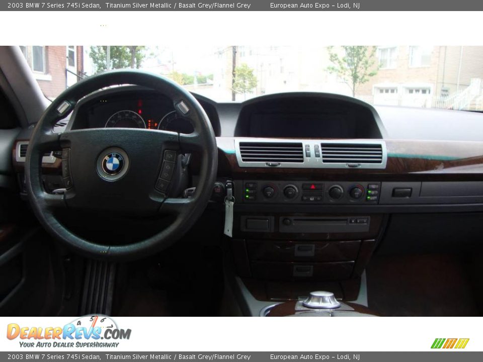 2003 BMW 7 Series 745i Sedan Titanium Silver Metallic / Basalt Grey/Flannel Grey Photo #16