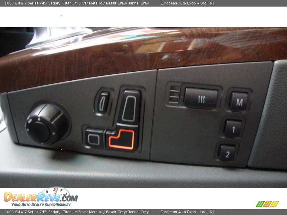 2003 BMW 7 Series 745i Sedan Titanium Silver Metallic / Basalt Grey/Flannel Grey Photo #21