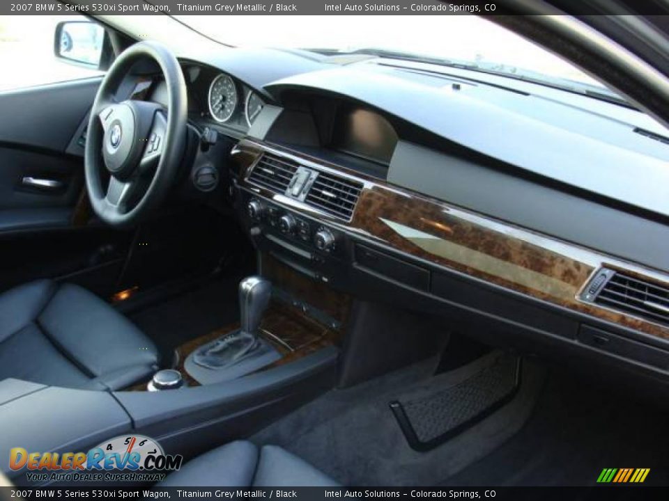 2007 BMW 5 Series 530xi Sport Wagon Titanium Grey Metallic / Black Photo #31