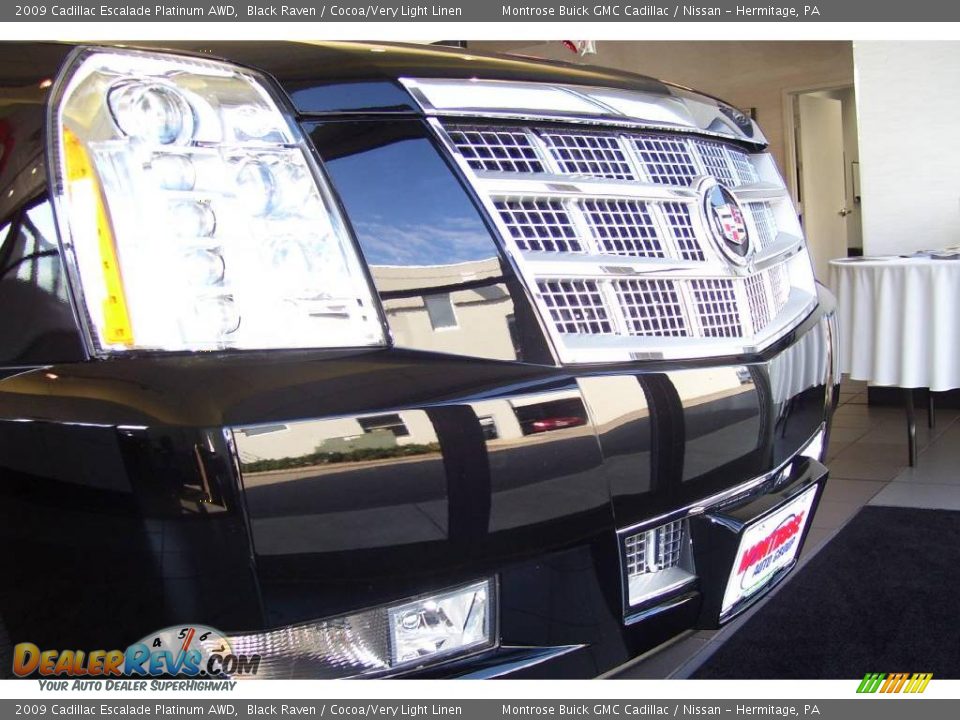 2009 Cadillac Escalade Platinum AWD Black Raven / Cocoa/Very Light Linen Photo #2