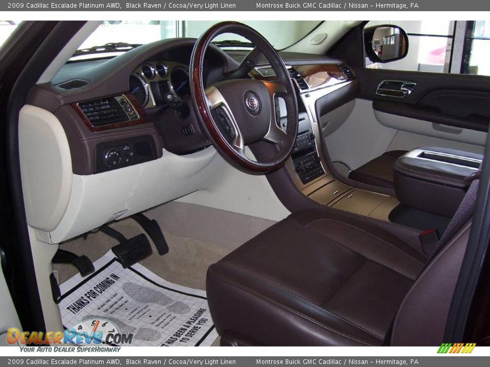 2009 Cadillac Escalade Platinum AWD Black Raven / Cocoa/Very Light Linen Photo #4