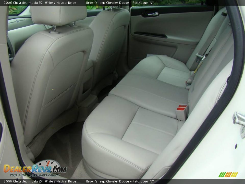 2006 Chevrolet Impala SS White / Neutral Beige Photo #12