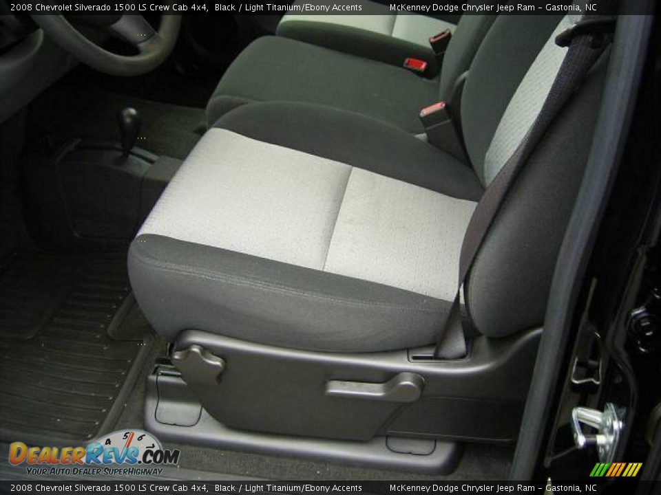 2008 Chevrolet Silverado 1500 LS Crew Cab 4x4 Black / Light Titanium/Ebony Accents Photo #7