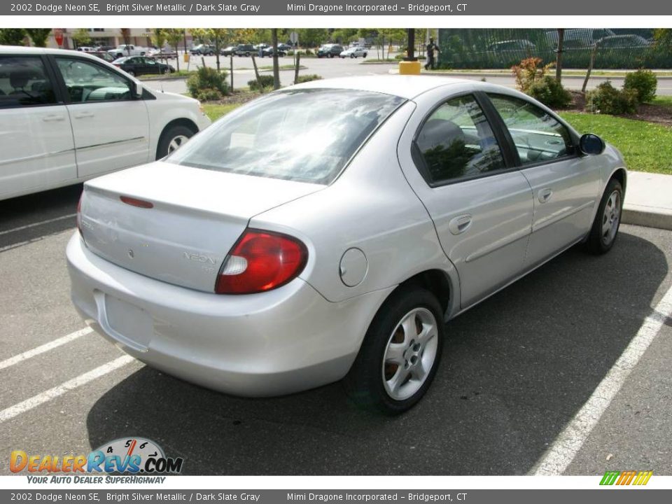2002 Dodge Neon SE Bright Silver Metallic / Dark Slate Gray Photo #4