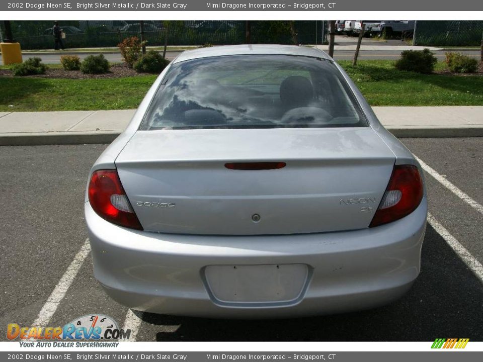 2002 Dodge Neon SE Bright Silver Metallic / Dark Slate Gray Photo #5