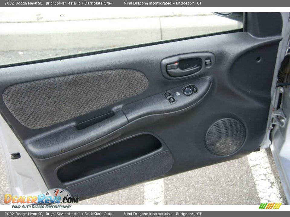 2002 Dodge Neon SE Bright Silver Metallic / Dark Slate Gray Photo #10