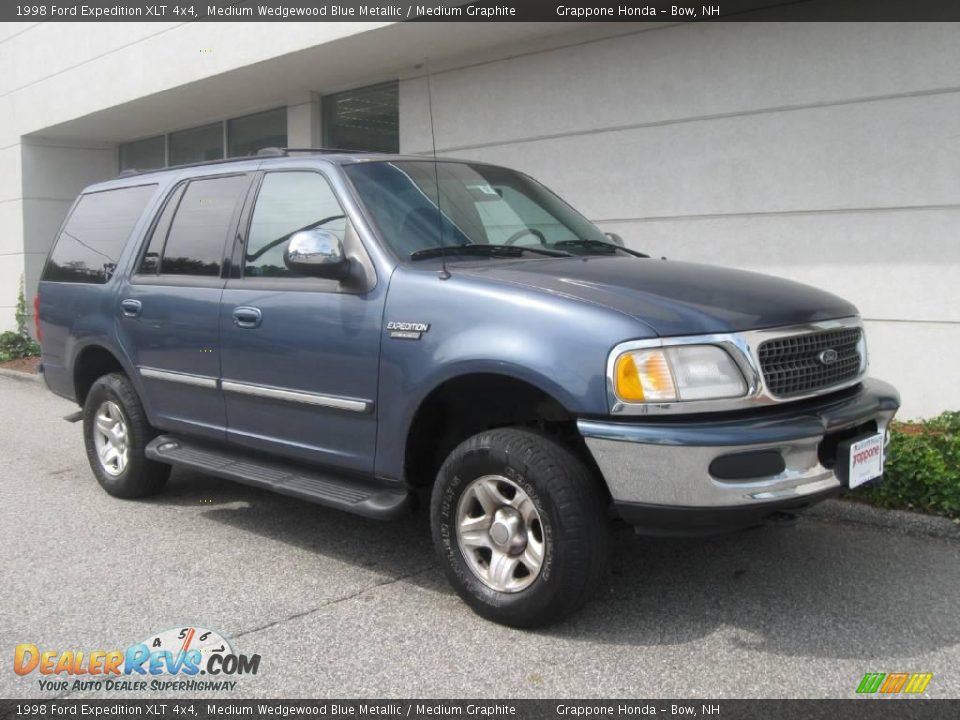 1998 Ford Expedition XLT 4x4 Medium Wedgewood Blue Metallic / Medium Graphite Photo #1