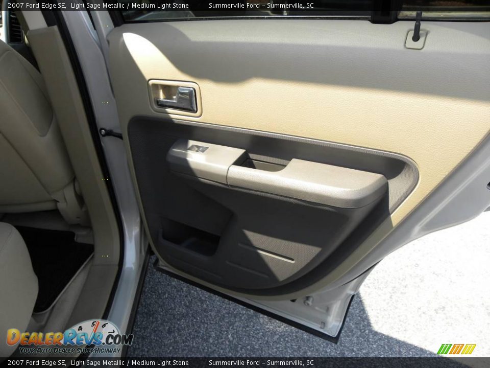 2007 Ford Edge SE Light Sage Metallic / Medium Light Stone Photo #11