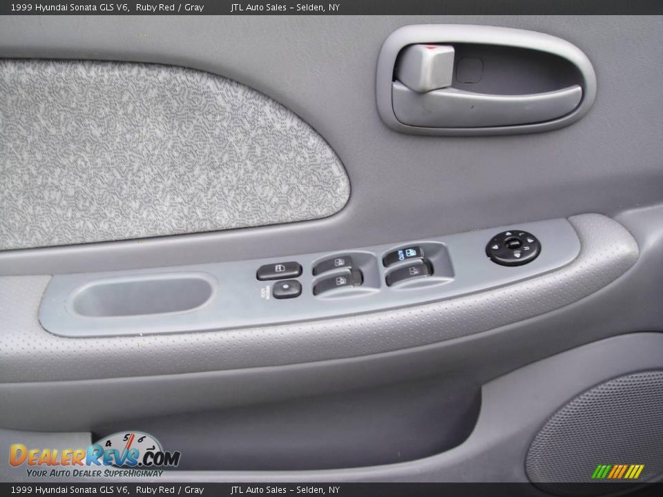 1999 Hyundai Sonata GLS V6 Ruby Red / Gray Photo #8