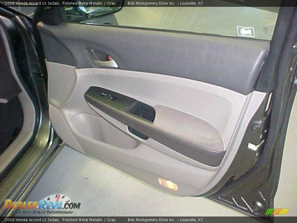2009 Honda Accord LX Sedan Polished Metal Metallic / Gray Photo #15