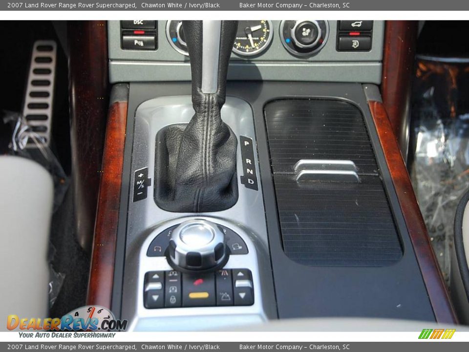 2007 Land Rover Range Rover Supercharged Chawton White / Ivory/Black Photo #4