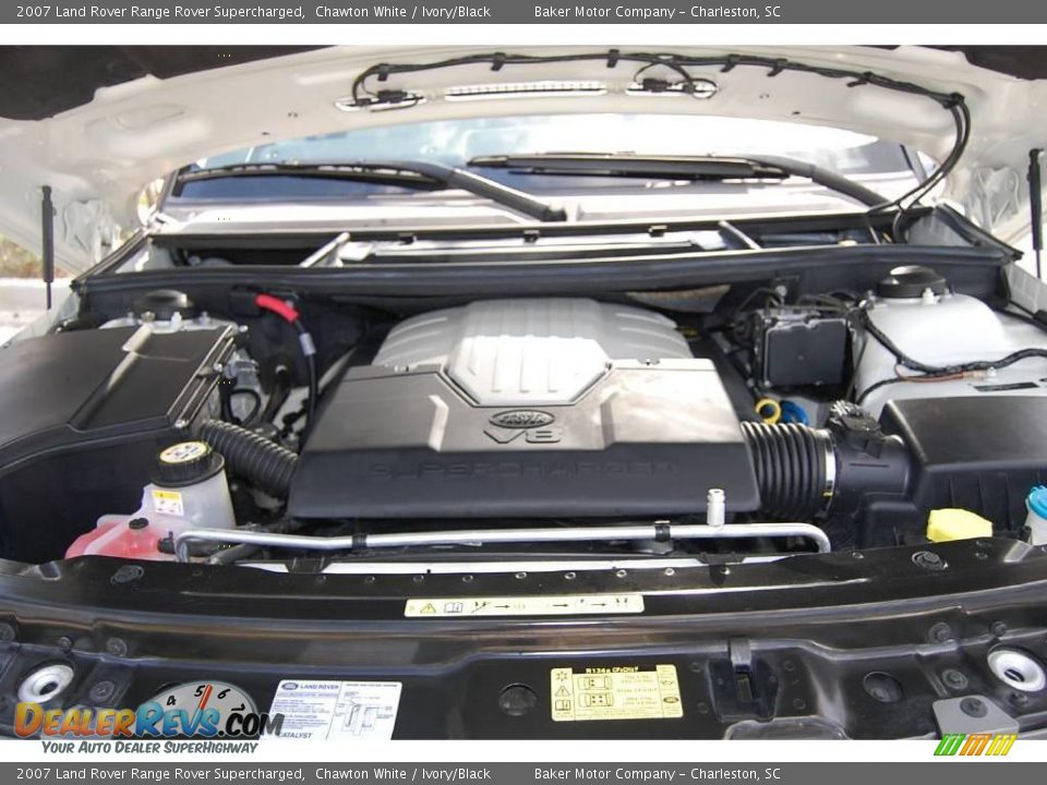 2007 Land Rover Range Rover Supercharged Chawton White / Ivory/Black Photo #23