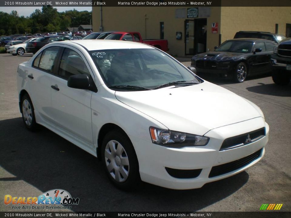 2010 Mitsubishi Lancer DE Wicked White Metallic / Black Photo #11