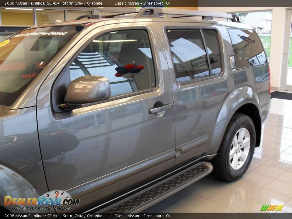 2008 Nissan Pathfinder SE 4x4 Storm Gray / Graphite Photo #8