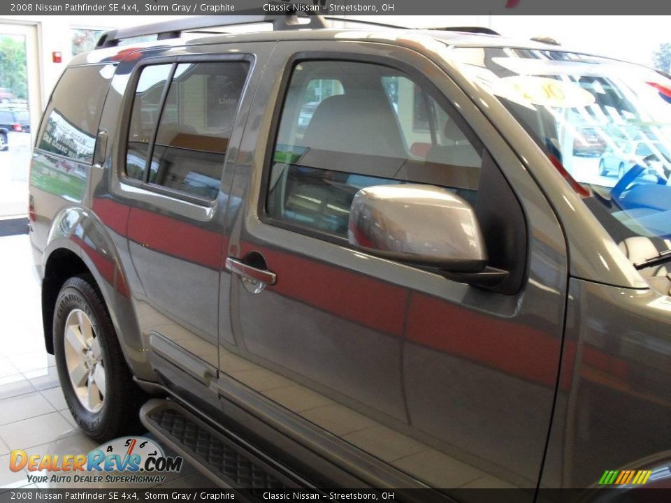 2008 Nissan Pathfinder SE 4x4 Storm Gray / Graphite Photo #11