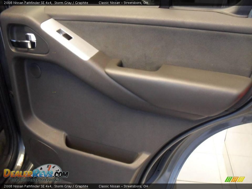 2008 Nissan Pathfinder SE 4x4 Storm Gray / Graphite Photo #24