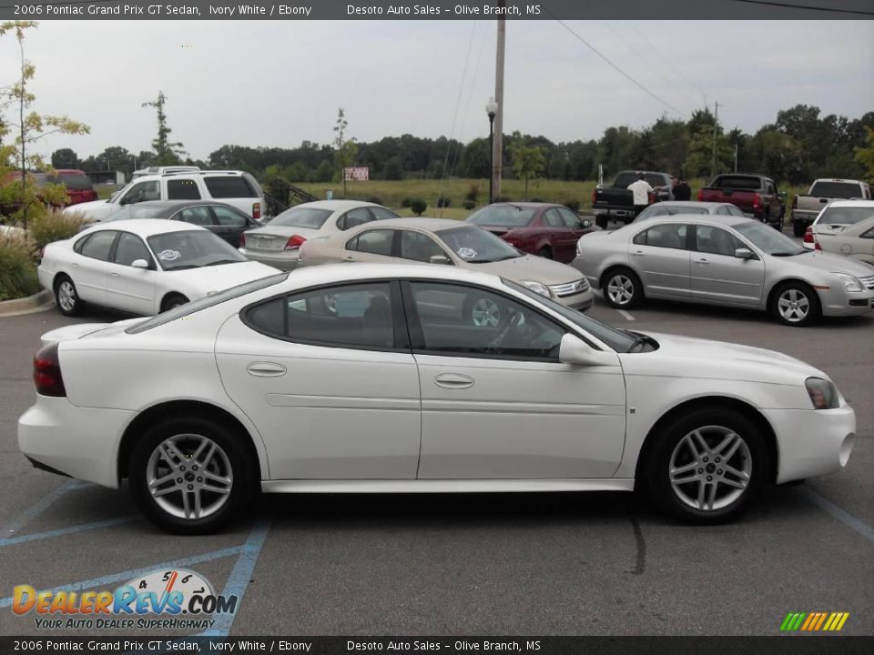 2006 Pontiac Grand Prix GT Sedan Ivory White / Ebony Photo #5