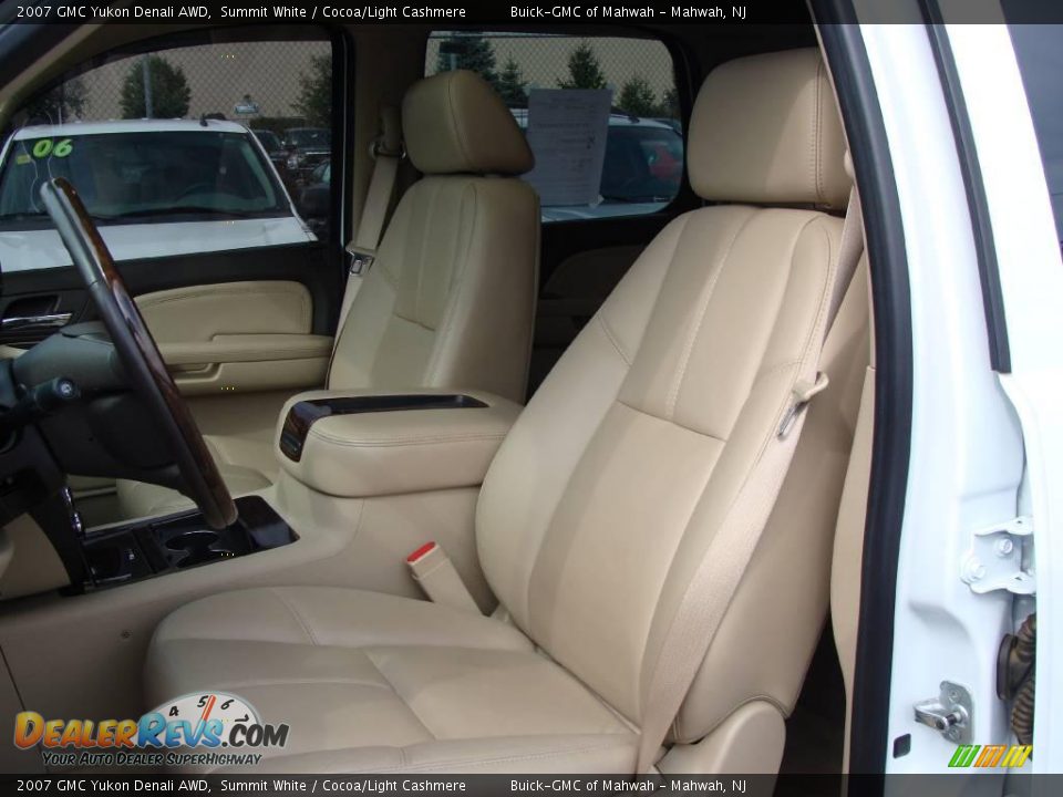 2007 GMC Yukon Denali AWD Summit White / Cocoa/Light Cashmere Photo #15