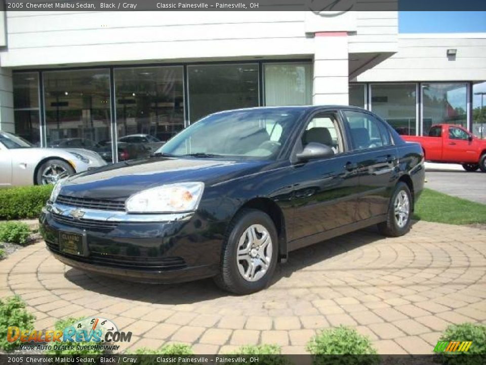2005 Chevrolet Malibu Sedan Black / Gray Photo #2