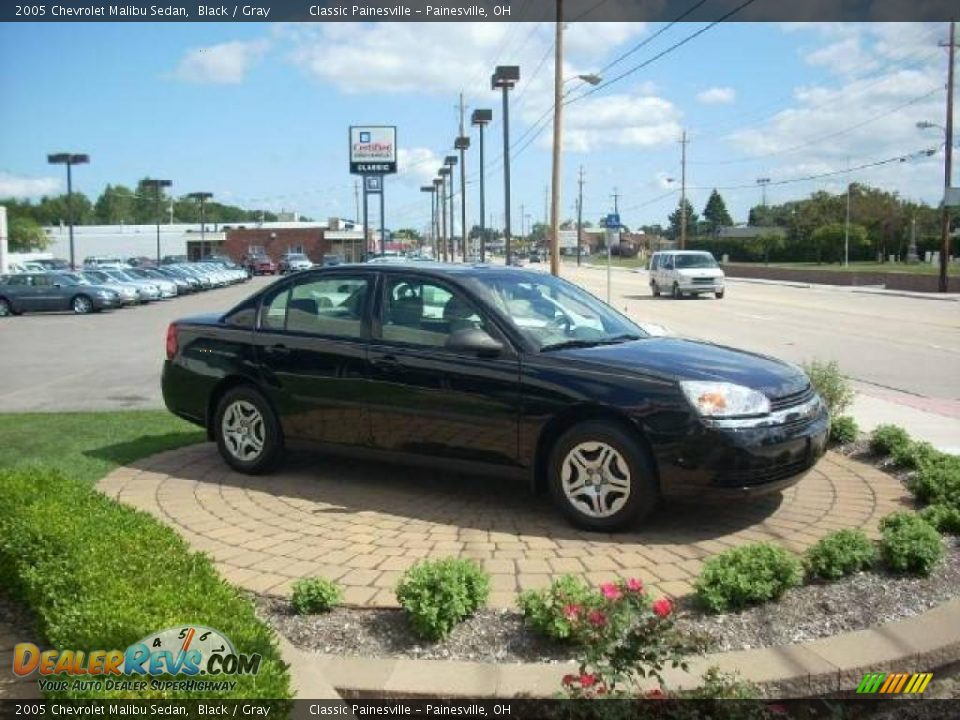 2005 Chevrolet Malibu Sedan Black / Gray Photo #4
