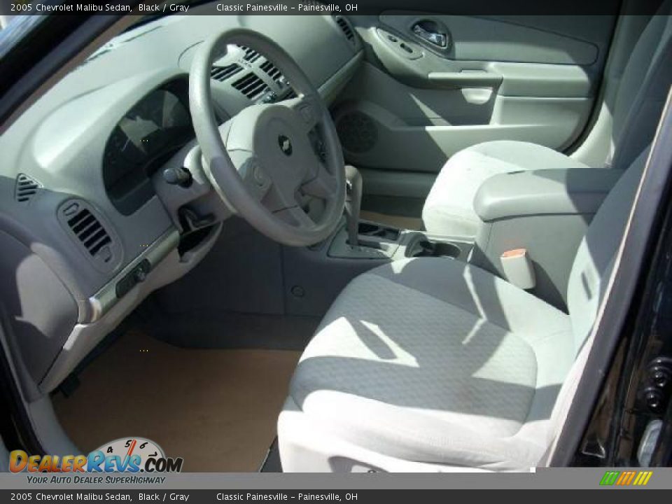 2005 Chevrolet Malibu Sedan Black / Gray Photo #12