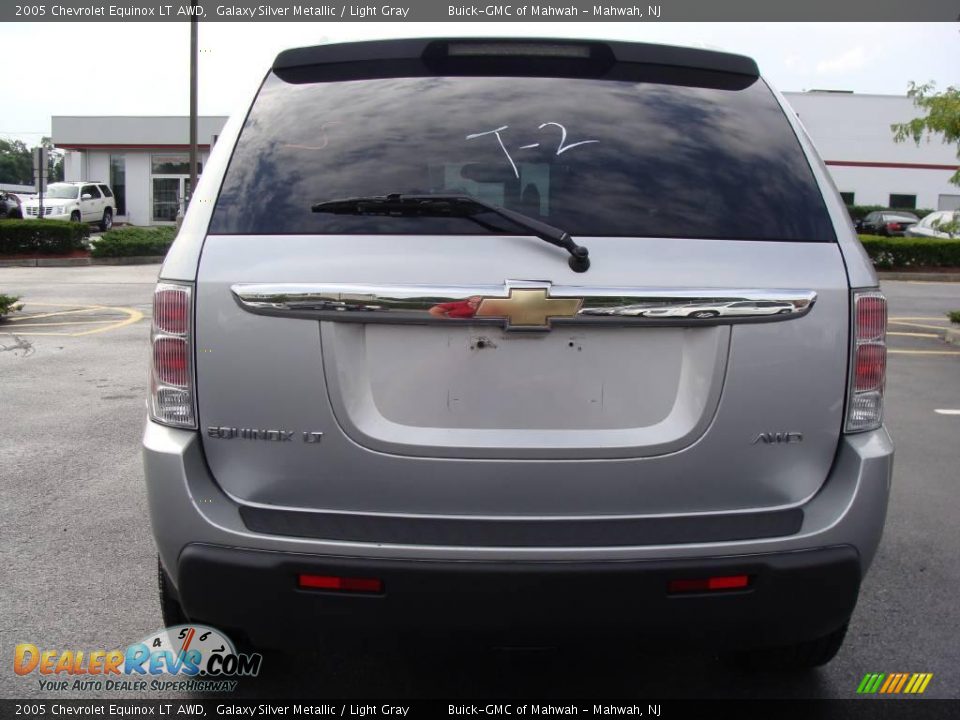 2005 Chevrolet Equinox LT AWD Galaxy Silver Metallic / Light Gray Photo #6