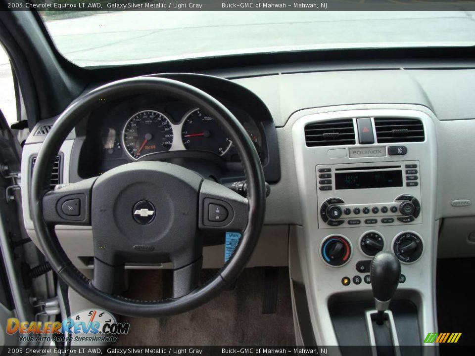 2005 Chevrolet Equinox LT AWD Galaxy Silver Metallic / Light Gray Photo #16