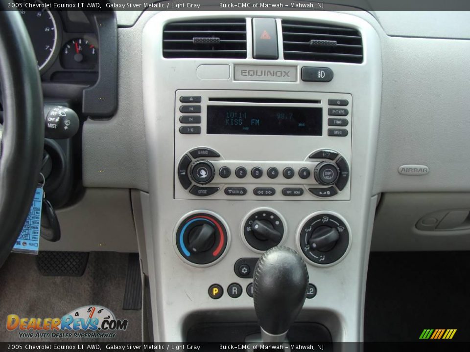 2005 Chevrolet Equinox LT AWD Galaxy Silver Metallic / Light Gray Photo #18