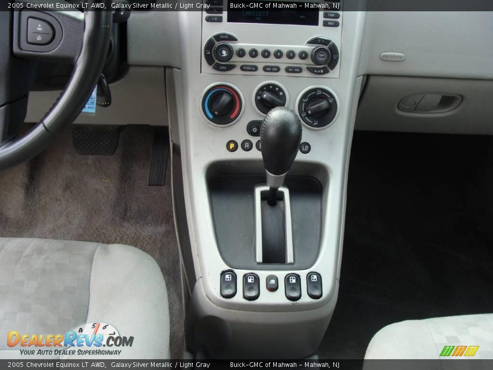 2005 Chevrolet Equinox LT AWD Galaxy Silver Metallic / Light Gray Photo #19