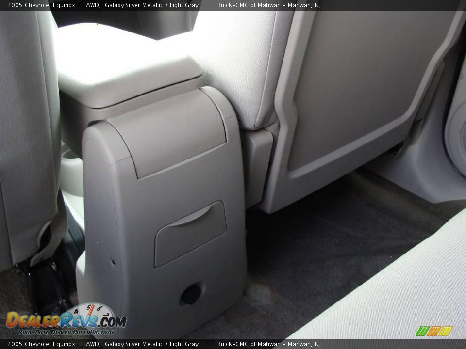 2005 Chevrolet Equinox LT AWD Galaxy Silver Metallic / Light Gray Photo #20