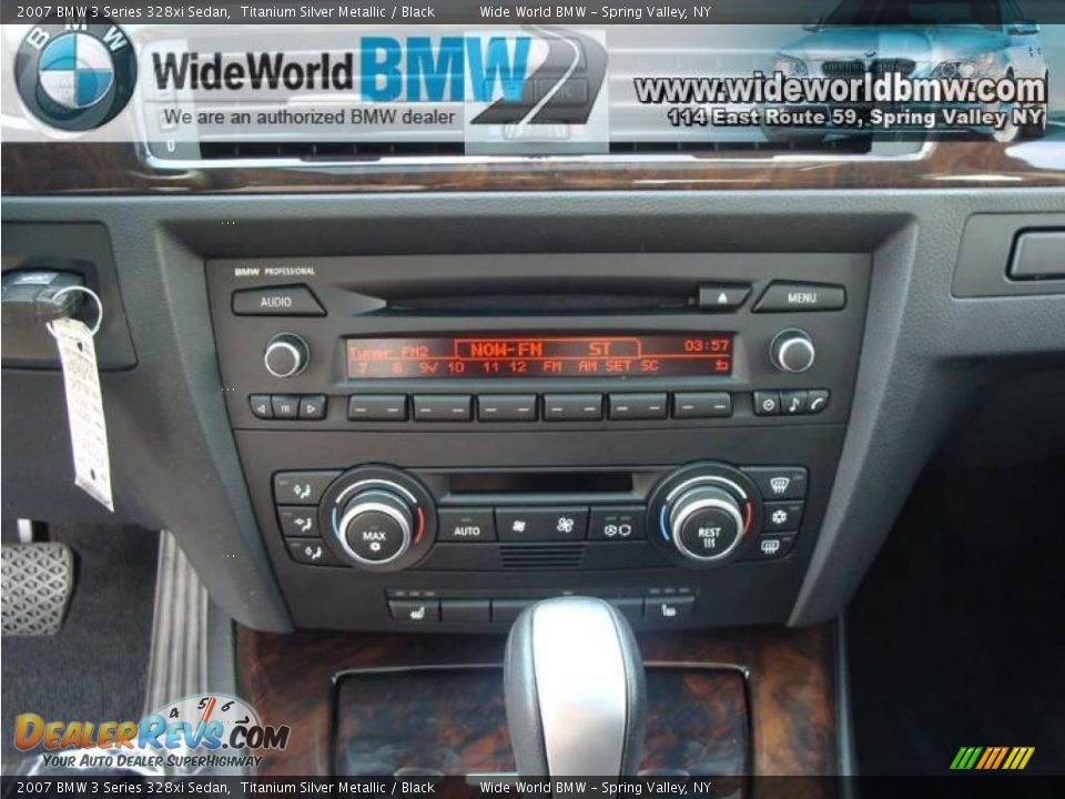 2007 BMW 3 Series 328xi Sedan Titanium Silver Metallic / Black Photo #12