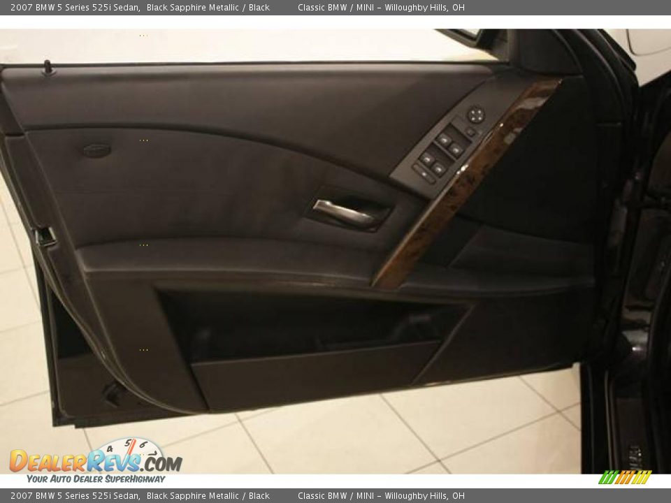 2007 BMW 5 Series 525i Sedan Black Sapphire Metallic / Black Photo #8
