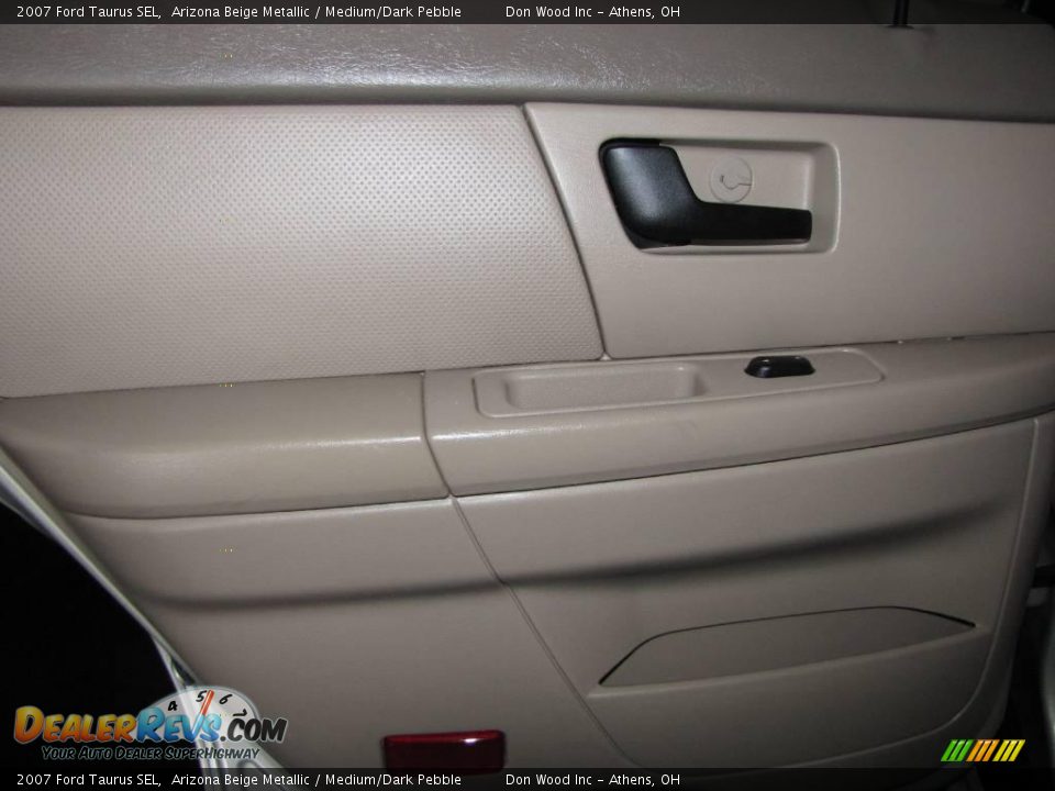 2007 Ford Taurus SEL Arizona Beige Metallic / Medium/Dark Pebble Photo #15