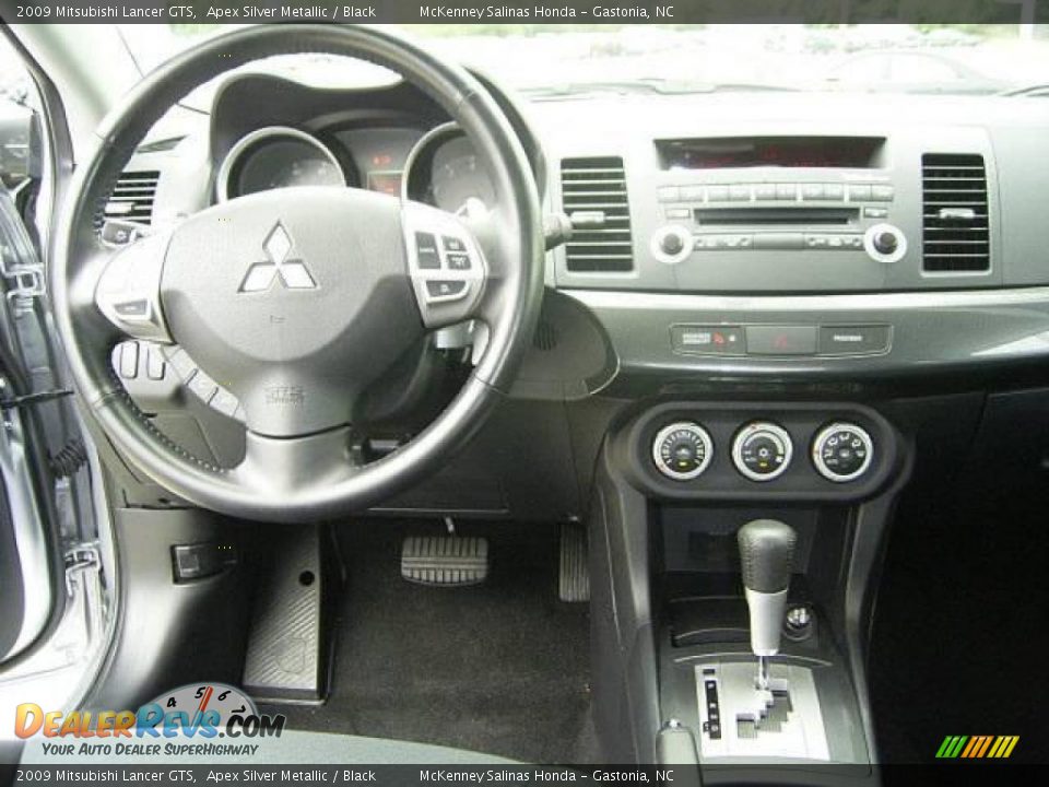 2009 Mitsubishi Lancer GTS Apex Silver Metallic / Black Photo #33