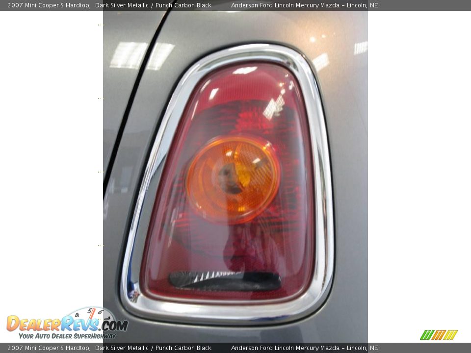 2007 Mini Cooper S Hardtop Dark Silver Metallic / Punch Carbon Black Photo #19