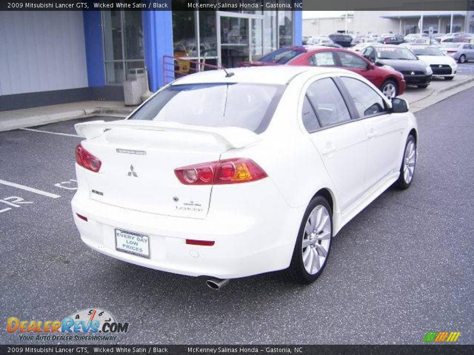 2009 Mitsubishi Lancer GTS Wicked White Satin / Black Photo #4
