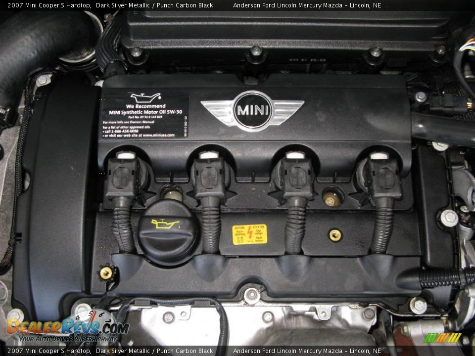 2007 Mini Cooper S Hardtop Dark Silver Metallic / Punch Carbon Black Photo #31