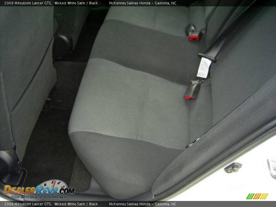 2009 Mitsubishi Lancer GTS Wicked White Satin / Black Photo #12